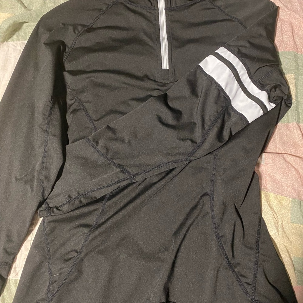 Women’s Black Long-Sleeve Quarter-Zip Active Top with White Stripe